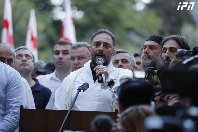 ლევან ვასაძე - უშიშროების ოფიცრებმა შემატყობინეს, დაგეგმილია კაცის მკვლელობა იქით მხარეს, რომ ეს ჩვენ დაგვაბრალონ